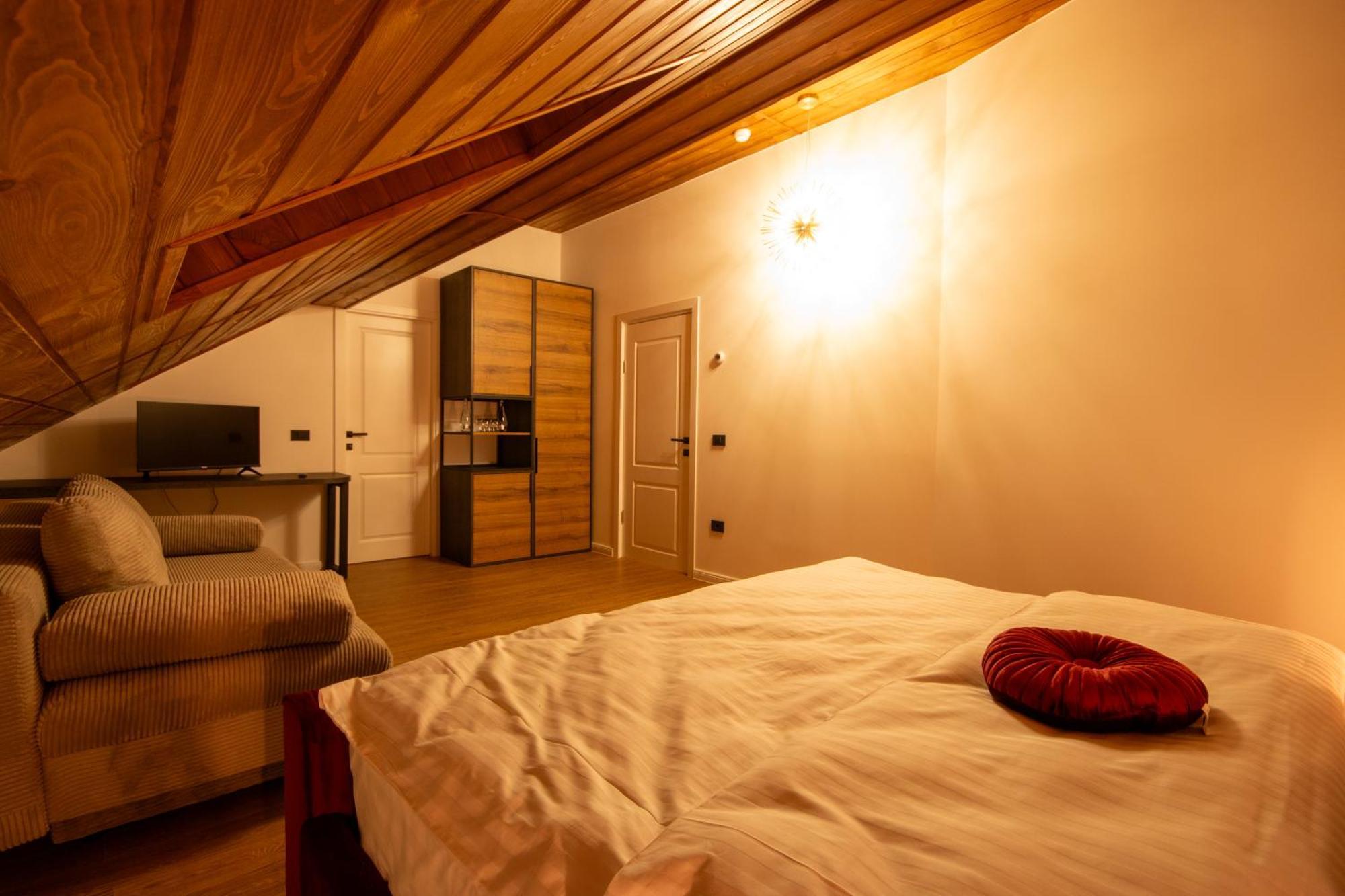 Domeniul Nordului Bucovlna Hotel Vama  Luaran gambar
